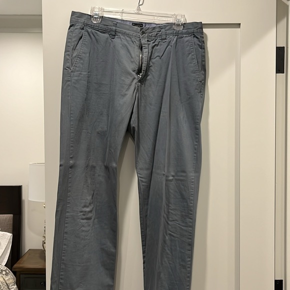 J Crew lightweight pants - Picture 3 of 3